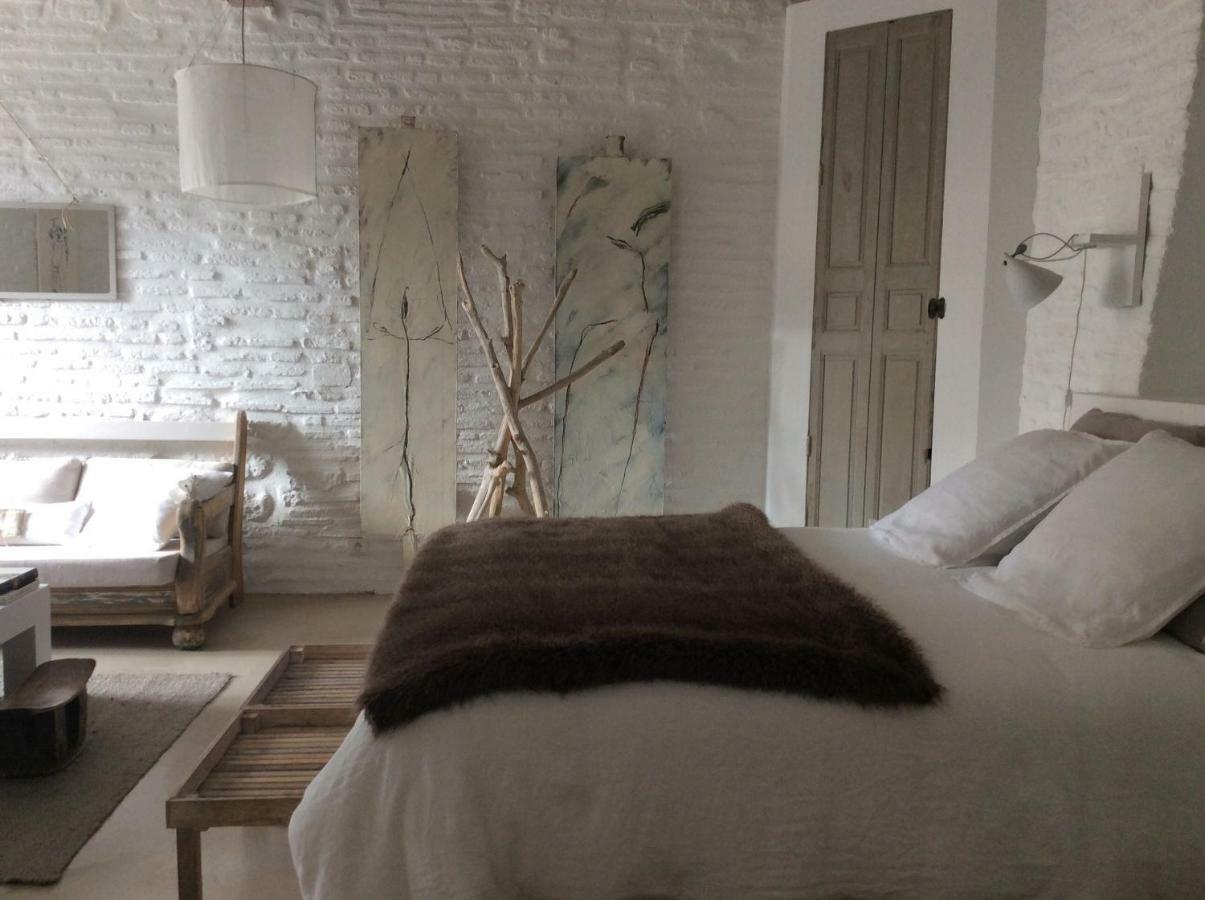 La Maison Sur La Place Penne-dʼAgenais Dış mekan fotoğraf