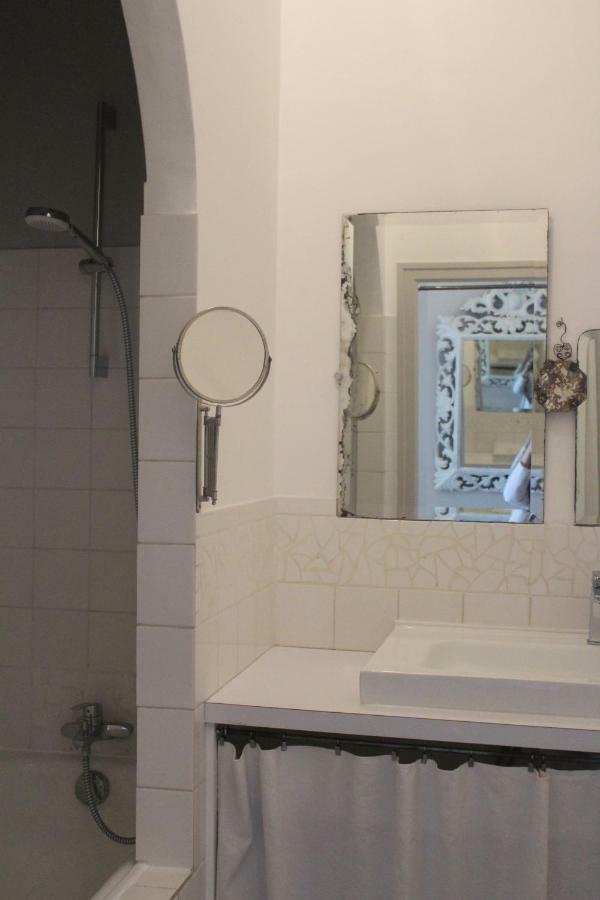 La Maison Sur La Place Penne-dʼAgenais Dış mekan fotoğraf